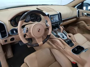 Porsche  10