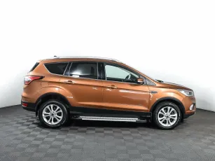 Ford  4
