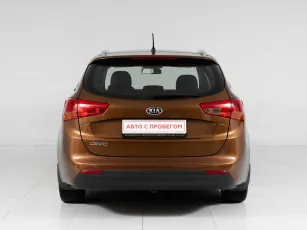 Kia  6