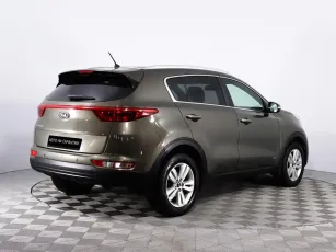 Kia  3