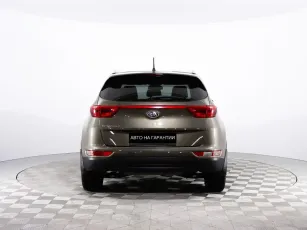 Kia  4