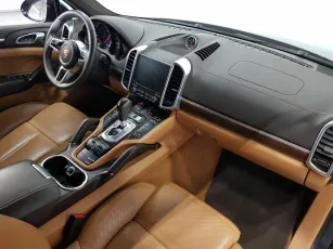 Porsche  15