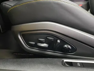 Porsche  10