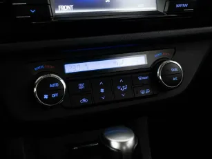 Toyota  10