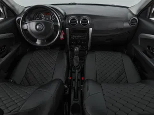 Nissan  8