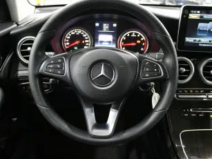 Mercedes-Benz  11
