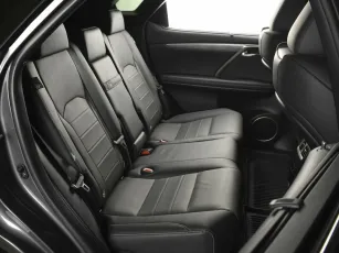Lexus  16