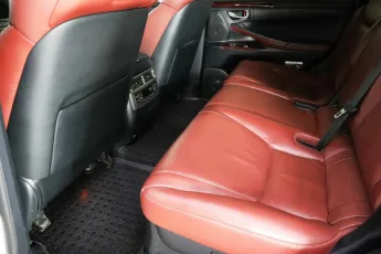 Lexus  13