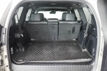 Lexus  6