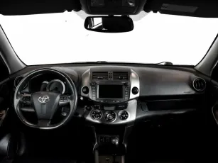 Toyota  6