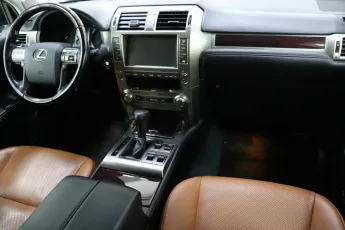 Lexus  10