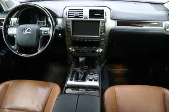 Lexus  11