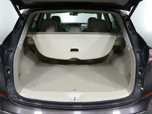 Nissan  18