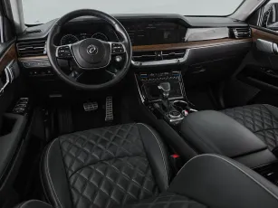 Kia  10
