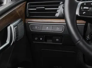 Kia  16
