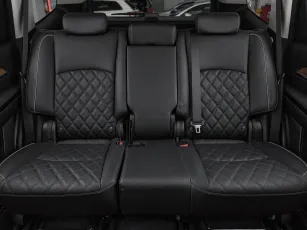 Kia  25