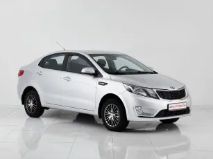 Kia  3