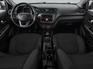Kia  8