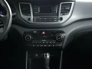 Hyundai  9
