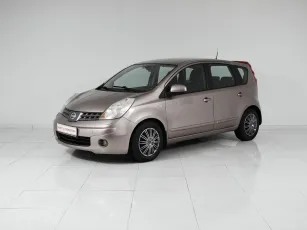 Nissan  1