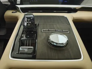 Geely  27