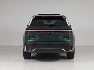 Geely  5