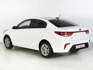 Kia  3