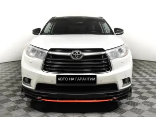 Toyota  2