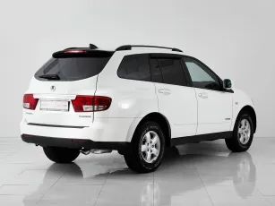 SsangYong  5