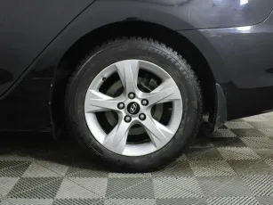 Hyundai  5