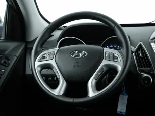 Hyundai  20