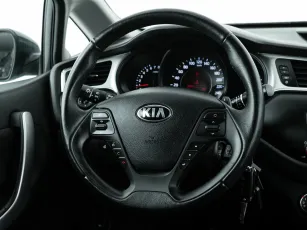 Kia  18