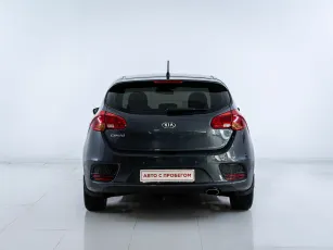 Kia  6