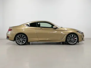 Infiniti  4