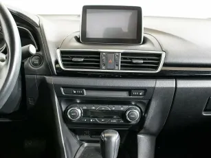 Mazda  12