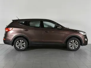 Hyundai  4