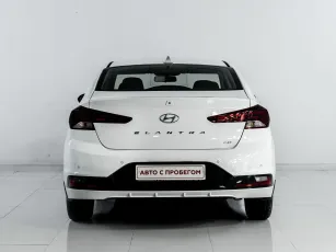 Hyundai  6