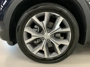 Hyundai  7