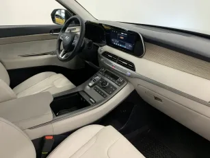 Hyundai  8