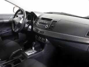 Mitsubishi  5