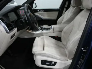 BMW  7
