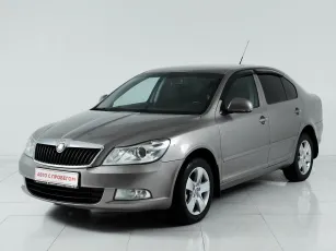 Skoda  1
