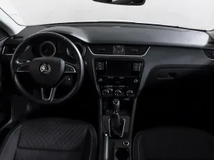 Skoda  8