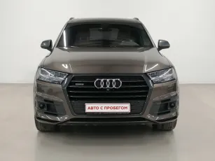 Audi  2
