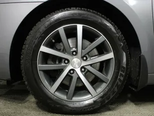 Hyundai  9