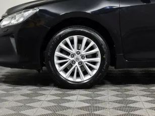 Toyota  7