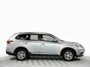 Mitsubishi  4