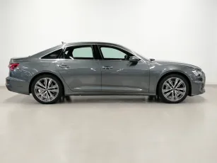 Audi  4