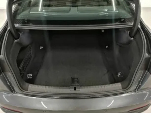 Audi  7
