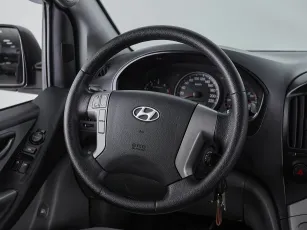 Hyundai  15